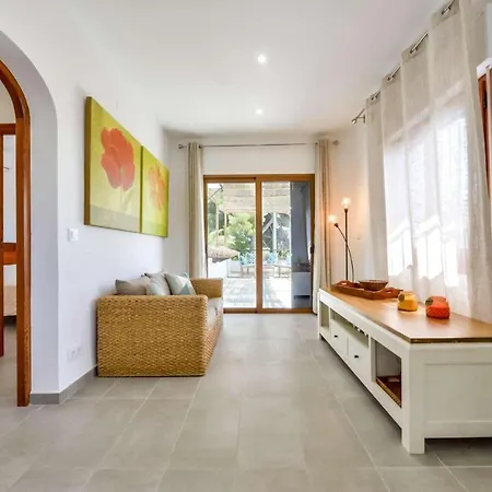 Villa Ricardo